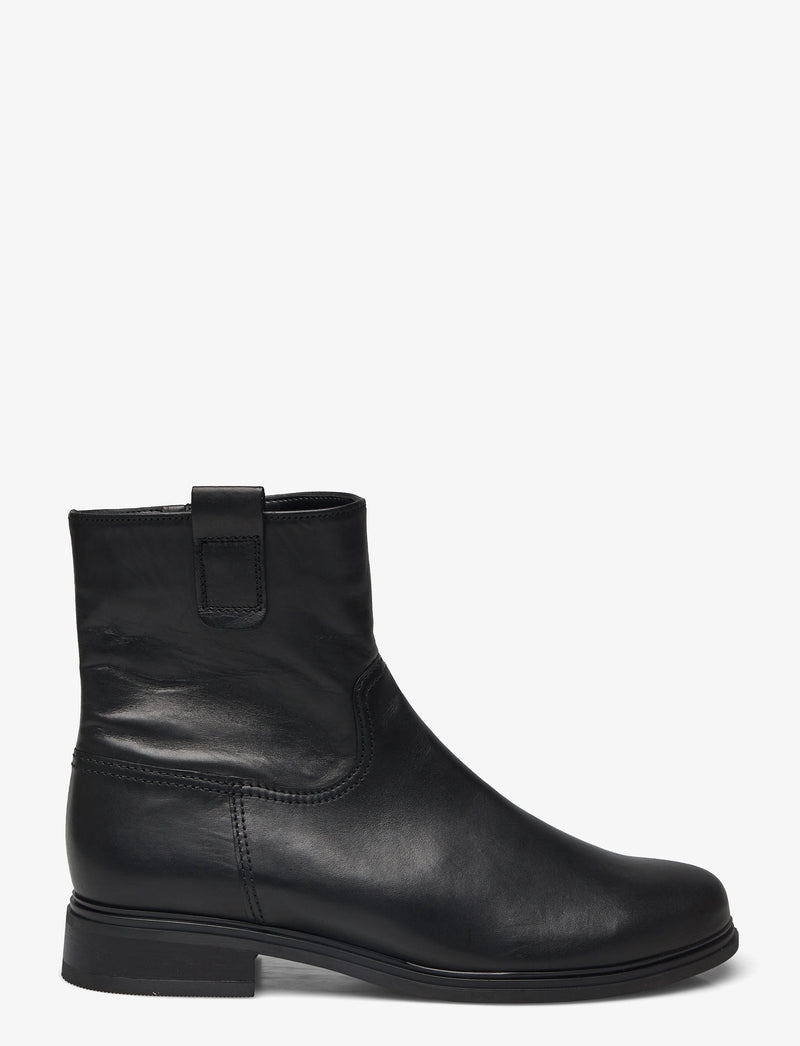 52.790 Black (lammepelsfôr)