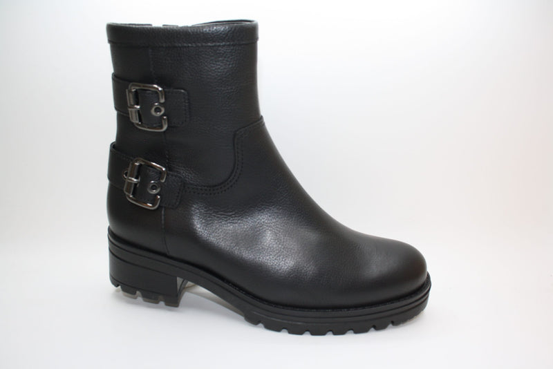 72.782 Black